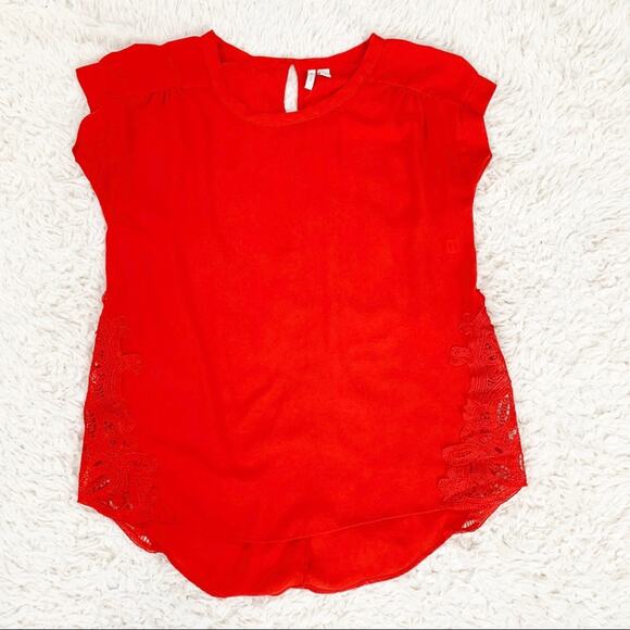 CATO EST 1946 Red Keyhole Back Lace Sides Blouse Medium - Picture 2 of 10